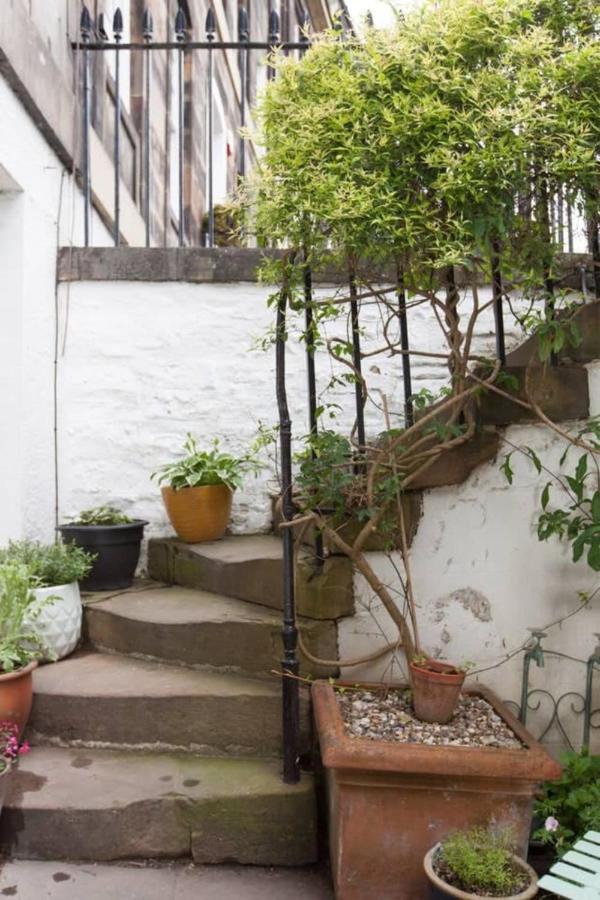 Guestready - Chic Flat In The Heart Of Edinburgh Appartement Buitenkant foto