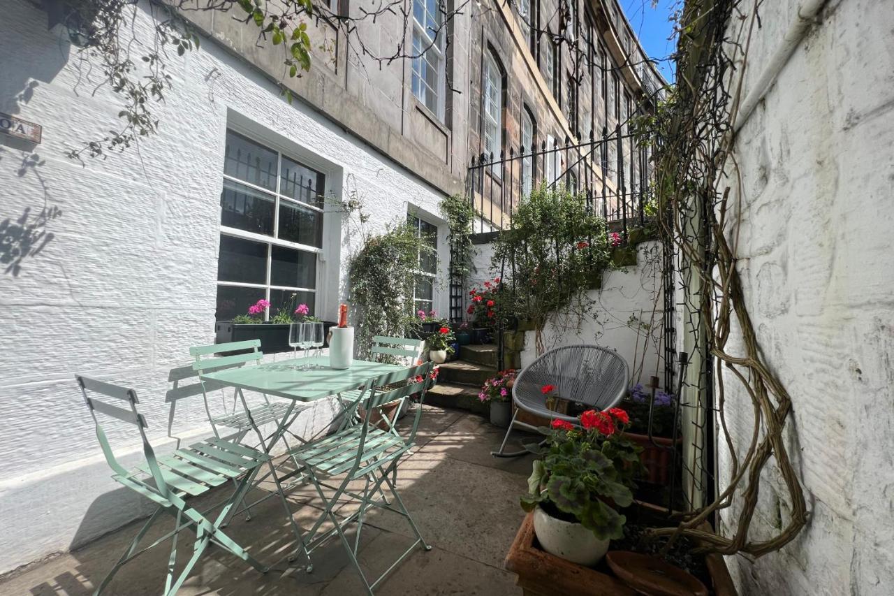 Guestready - Chic Flat In The Heart Of Edinburgh Appartement Buitenkant foto